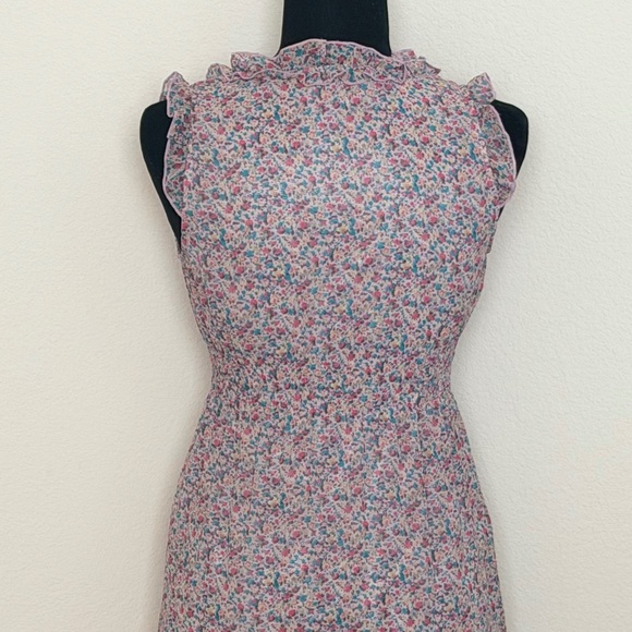 Future State Floral Sleeveless Pink Dress in Small - Picture 4 of 6